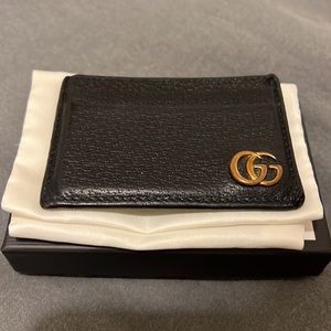 Authentic Gucci GG Marmont leather money clip